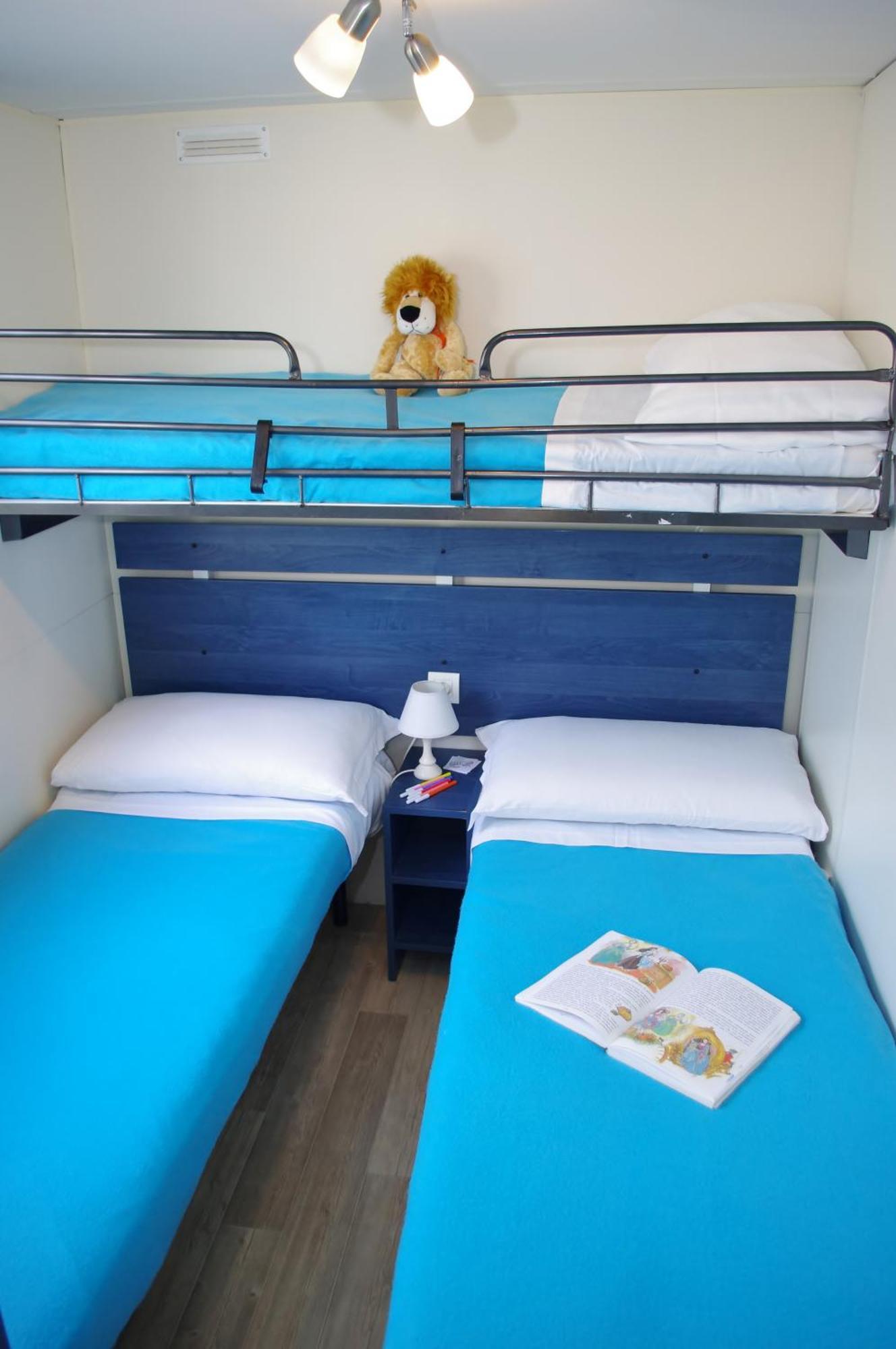 Happy Camp Mobile Homes In Camping Villaggio Internazionale San Menaio Bagian luar foto